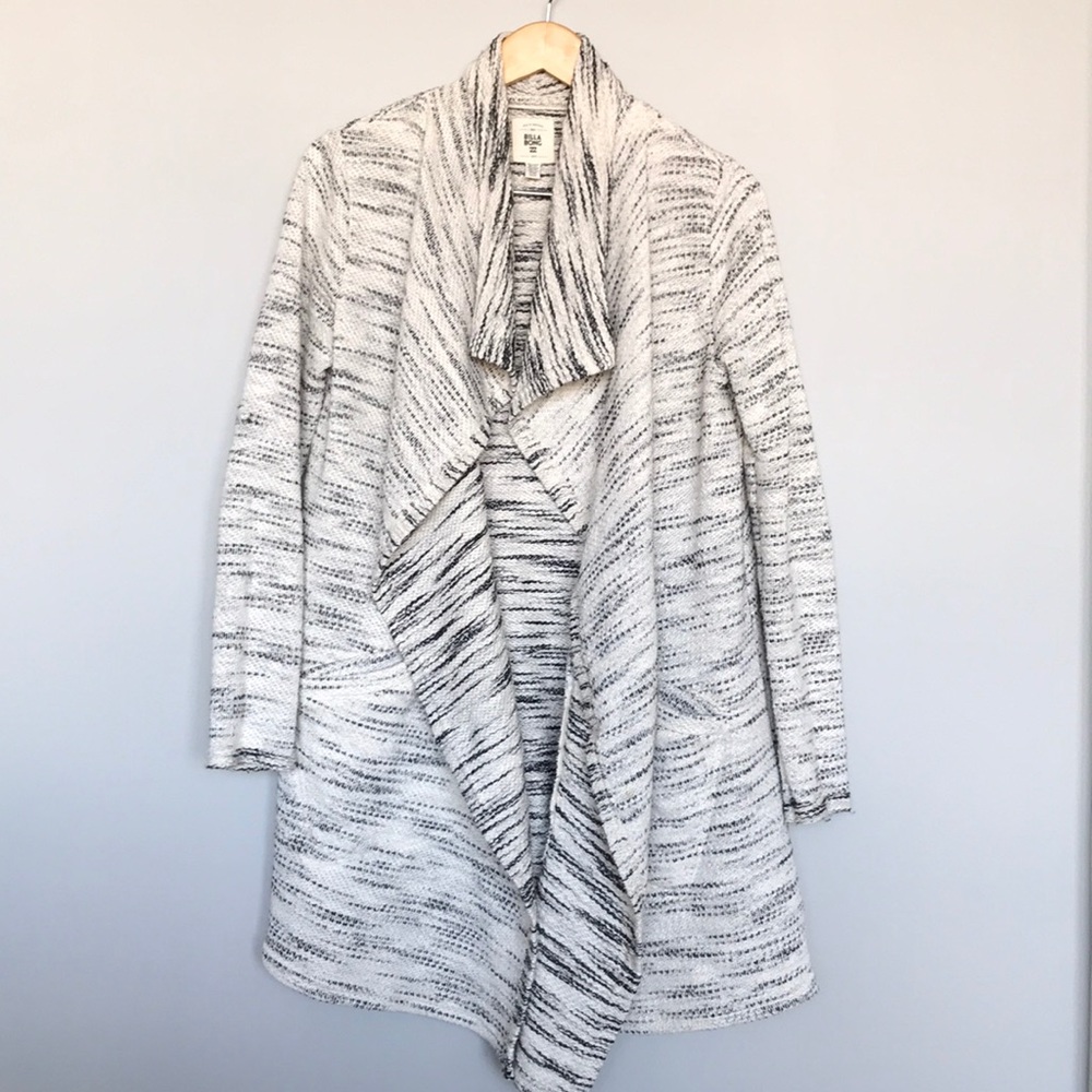Black and White Marbled Cardigan